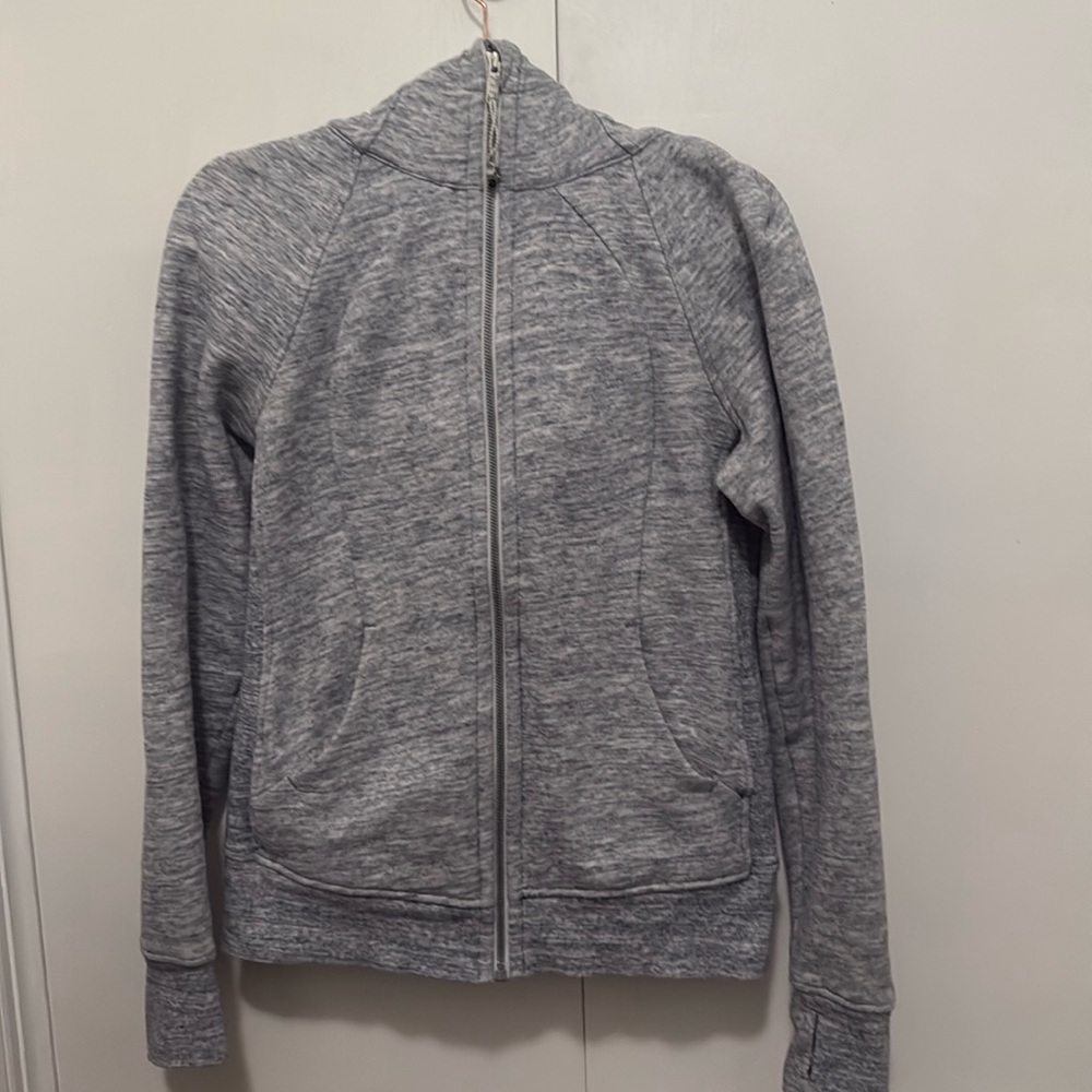 Lululemon Scuba Hoodie in a Heathered Blue and White, Size 8